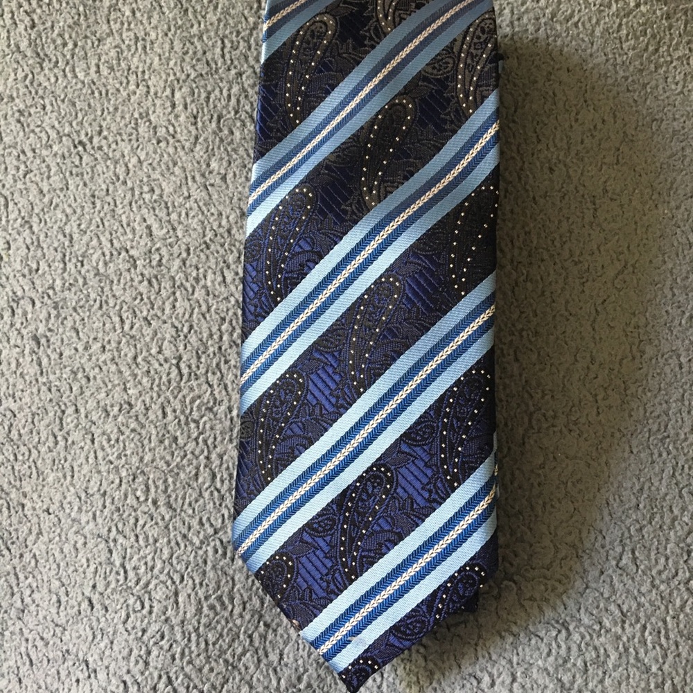 Adrienne Vittadini Embroidered Blue Tie